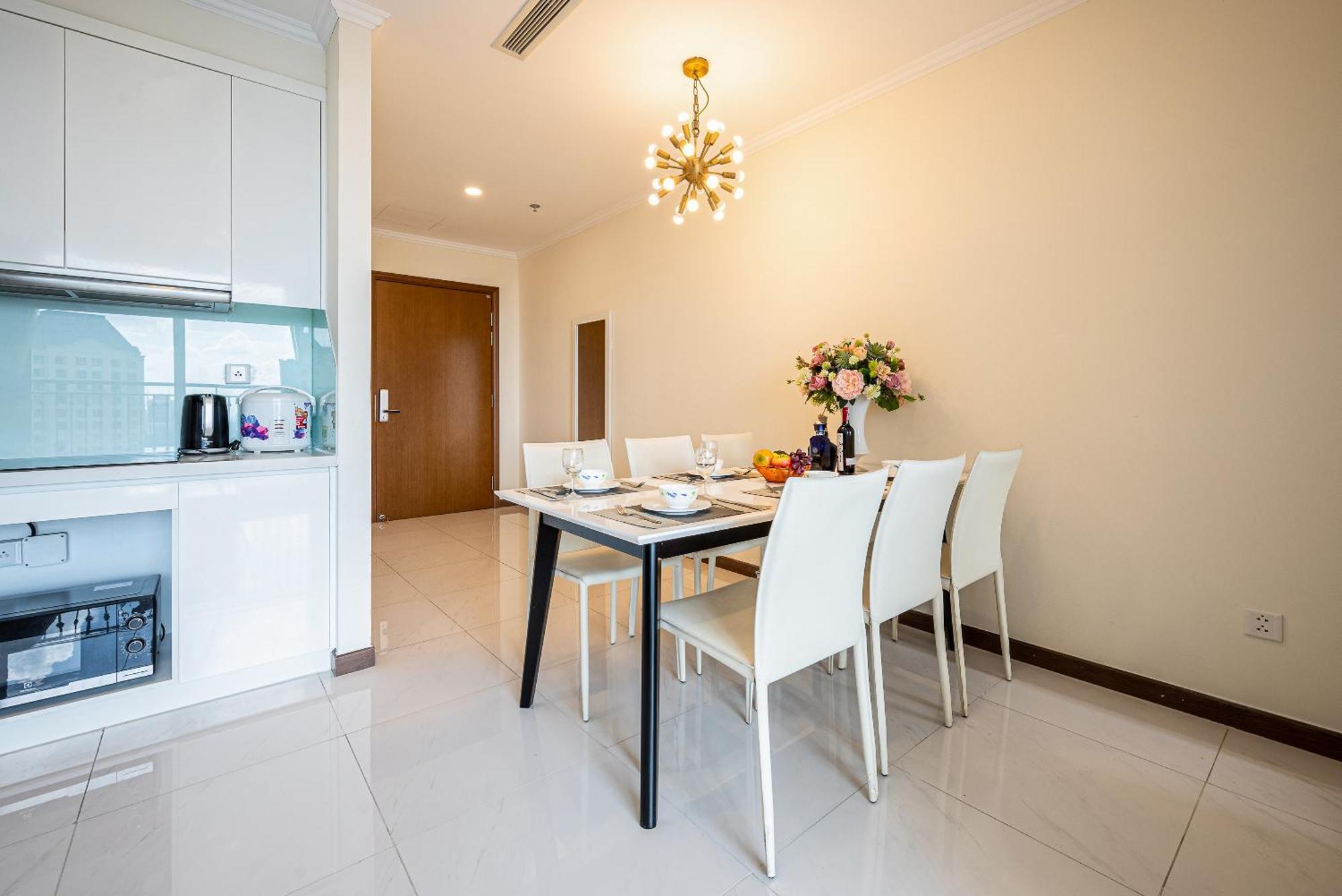Landmark Plus Residences Luxury Suite Хошимин Екстериор снимка