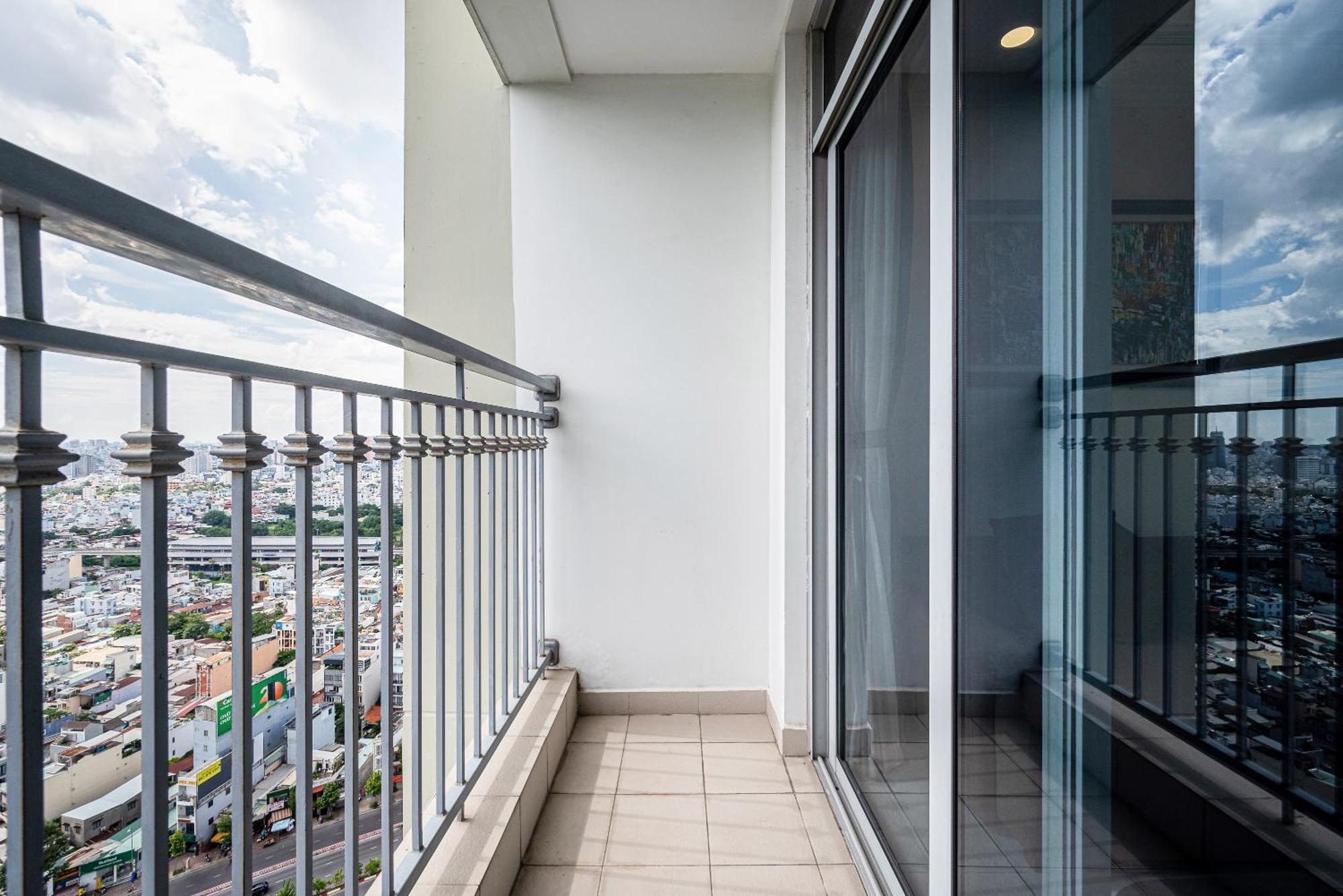 Landmark Plus Residences Luxury Suite Хошимин Екстериор снимка
