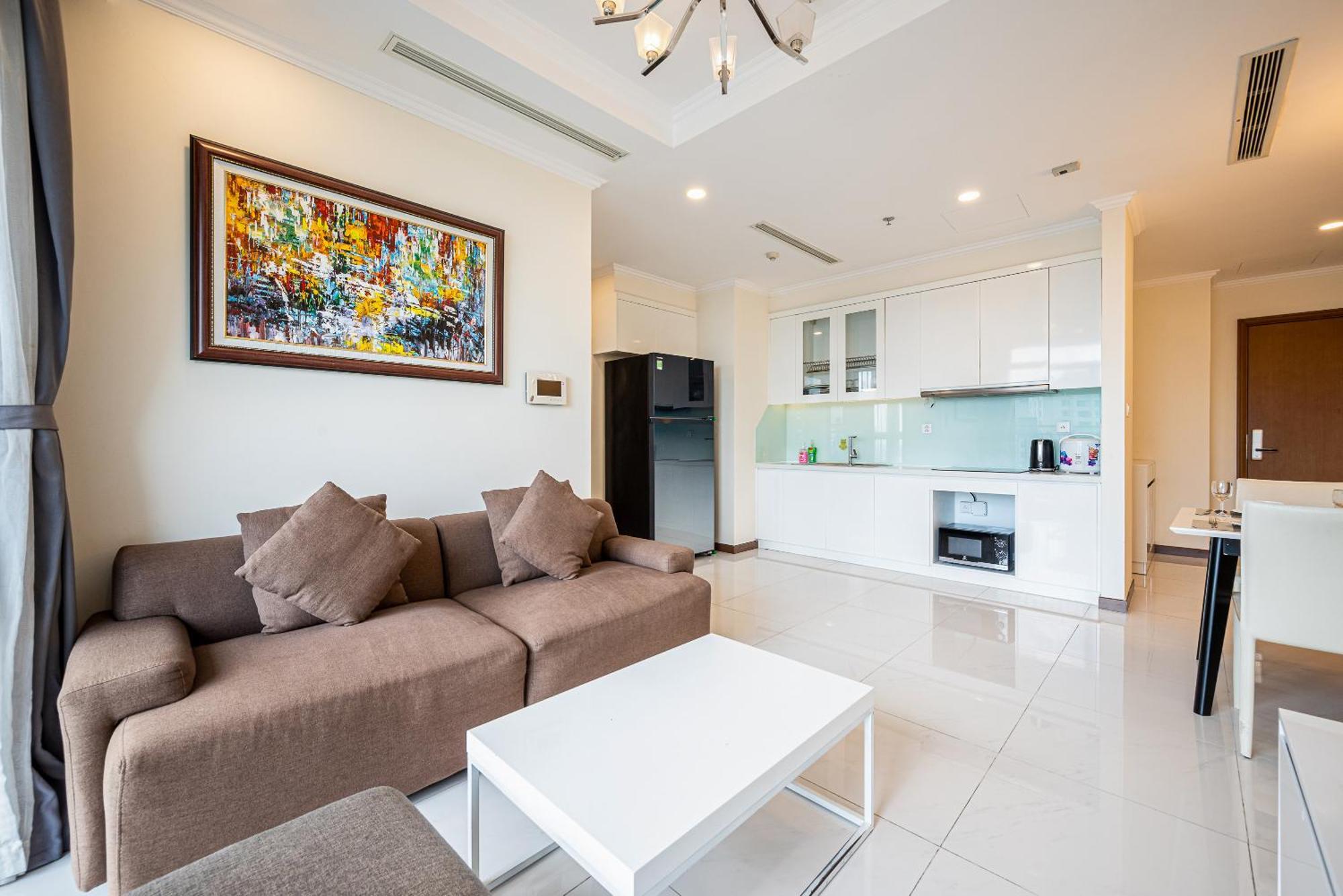 Landmark Plus Residences Luxury Suite Хошимин Екстериор снимка